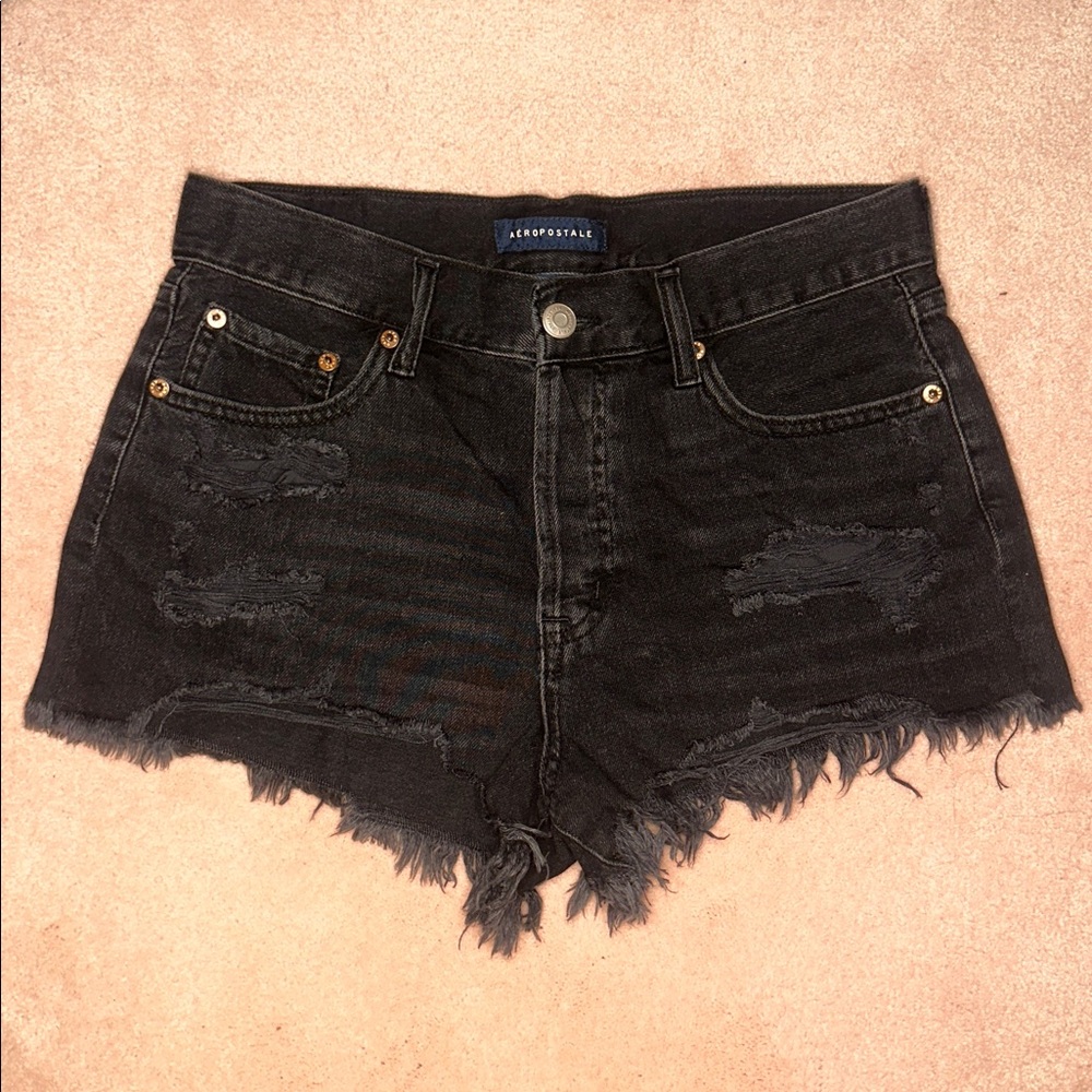 Aeropostale Boyfriend Denim Distressed Shorts 5 Button Closure